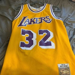 1984-85 Magic Johnson Jersey